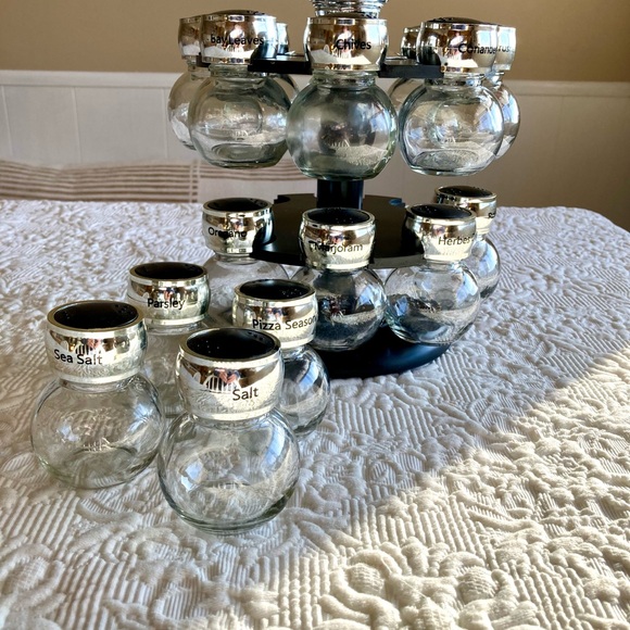 Kamenstein Swivel Spice Rack - Picture 2 of 10